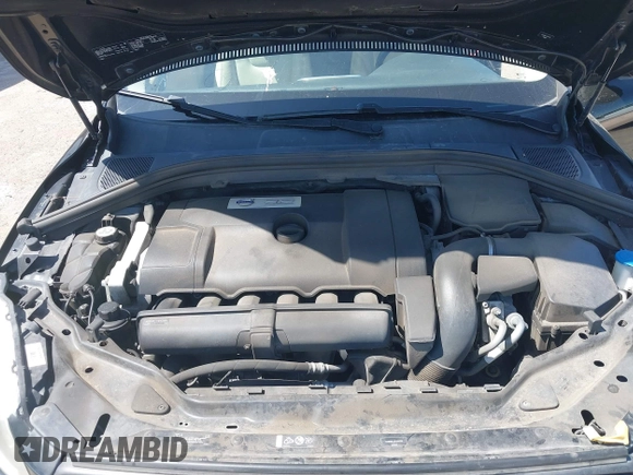 2014 Volvo XC60 3.2L z VIN YV4952DL3E2544784, wystawiony jako IAAI lot #42019715 z przebiegiem 118 633 mil mil oraz . Historia ofert i sprzedaży dostępna na DreamBid. Obrazek 10.