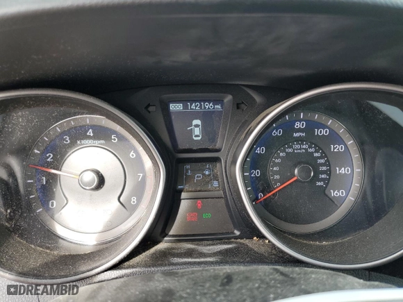 2016 Hyundai Elantra GT with VIN KMHD35LH9GU292642, listed as a Copart auction lot 42059314 with 142,196 mi miles. Bid and sale history available at carsss.com. Image 9.