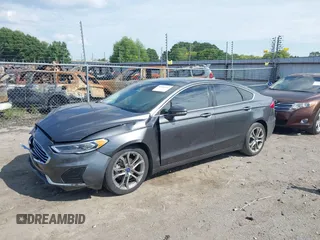 2019 Ford Fusion SEL with VIN 3FA6P0CD7KR159644, listed as a IAAI auction lot 40280287 with 57,329 mi miles. Bid and sale history available at carsss.com. Image 19.