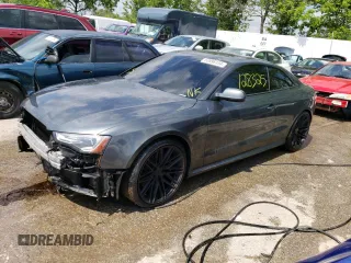 2014 Audi RS 5 z VIN WUAC6AFR0EA902059, wystawiony jako Copart lot #53996134 z przebiegiem 128 325 mil mil oraz Szkoda całkowita • Salvage title. Historia ofert i sprzedaży dostępna na DreamBid. Obrazek 1.
