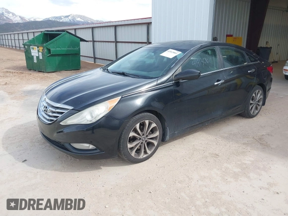 2013 Hyundai Sonata Limited with VIN 5NPEC4AB4DH577823, listed as a IAAI auction lot 41913061 with 186,376 mi miles and . Bid and sale history available at DreamBid. Image 2.