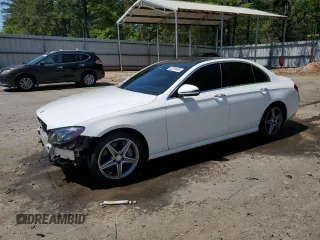 2017 Mercedes-Benz E 300 Luxury z VIN WDDZF4JB7HA038351, wystawiony jako Copart lot #52794695 z przebiegiem 96 808 mil mil oraz Szkoda całkowita • Salvage title. Historia ofert i sprzedaży dostępna na DreamBid. Obrazek 1.