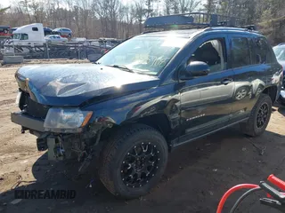 2014 Jeep Compass Latitude with VIN 1C4NJDEB2ED626380, listed as a IAAI auction lot 41675908 with 90,153 mi miles. Bid and sale history available at carsss.com. Image 2.