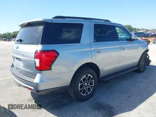 2024 Ford Expedition XLT with VIN 1FMJU1H85REA20278, listed as a IAAI auction lot 41739245 with 26,079 mi miles. Bid and sale history available at carsss.com. Image 4.
