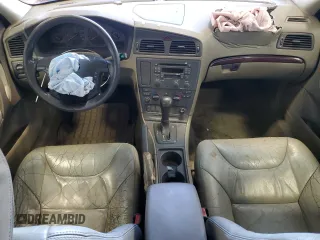 2001 Volvo V70 with VIN YV1SW61R112091223, listed as a Copart auction lot 73763734 with 0 mi miles and Non Repairable. Bid and sale history available at carsss.com. Image 8.
