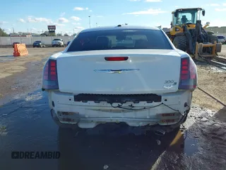 2014 Chrysler 300 with VIN 2C3CCABG9EH286541, listed as a IAAI auction lot 40828693 with 143,343 mi miles. Bid and sale history available at carsss.com. Image 16.