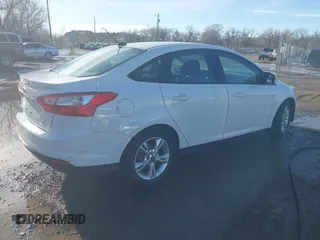 2014 Ford Focus SE with VIN 1FADP3F23EL129661, listed as a IAAI auction lot 41676155 with 183,733 mi miles. Bid and sale history available at carsss.com. Image 4.