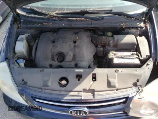 2008 Kia Sedona LX with VIN KNDMB233986199572, listed as a Copart auction lot 66668704 with 171,588 mi miles and Salvage Title. Bid and sale history available at carsss.com. Image 12.