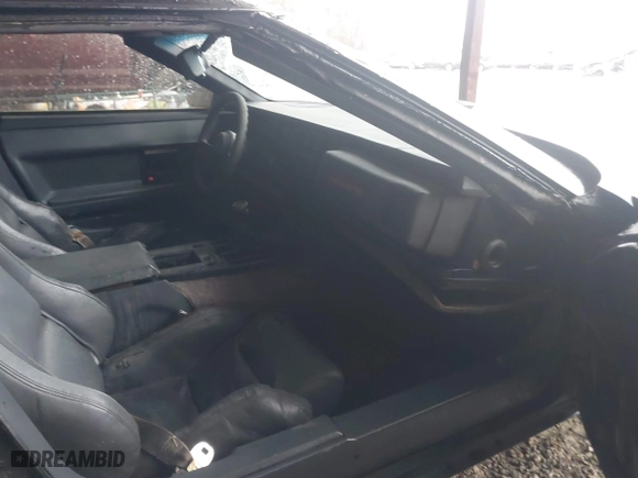 1986 Chevrolet Corvette with VIN 1G1YY0784G5117691, listed as a IAAI auction lot 41977287 with 97,212 mi miles. Bid and sale history available at carsss.com. Image 5.