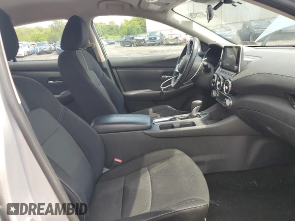 2021 Nissan Sentra SV with VIN 3N1AB8CV6MY208984, listed as a Copart auction lot 61301575 with 40,055 mi miles and Salvage title. Bid and sale history available at DreamBid. Image 7.