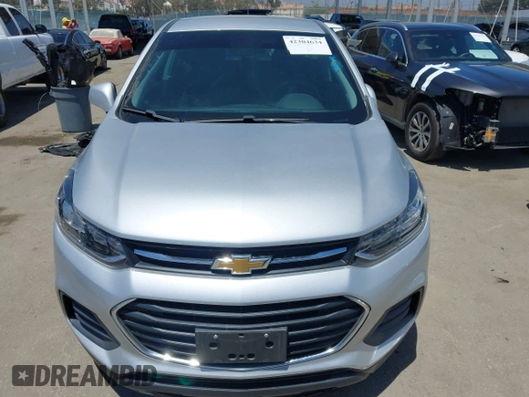 2022 Chevrolet Trax LS with VIN KL7CJKSM5NB542130, listed as a IAAI auction lot 42304634 with 43,670 mi miles and . Bid and sale history available at DreamBid. Image 12.