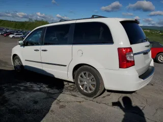 2015 Chrysler Town & Country Touring with VIN 2C4RC1BG5FR514102, listed as a Copart auction lot 55824025 with 200,969 mi miles and Clean Title. Bid and sale history available at DreamBid. Image 2.