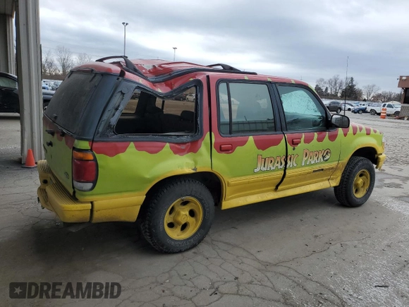 1996 Ford Explorer XL with VIN 1FMDU32X8TUC87548, listed as a Copart auction lot 83498844 with 120,957 mi miles and Salvage title. Bid and sale history available at DreamBid. Image 3.