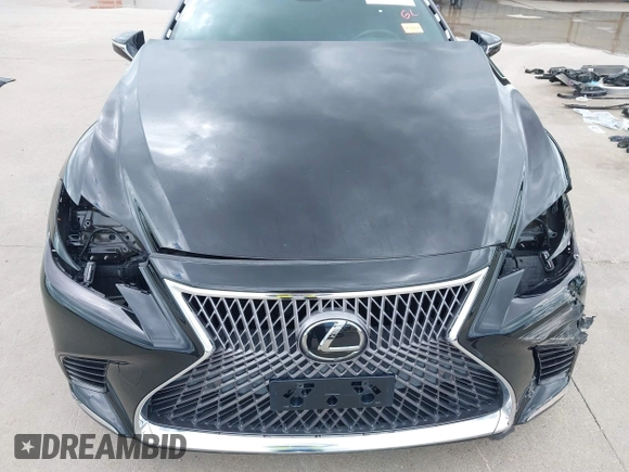 2020 Lexus LS 500 with VIN JTHD51FF1L5011017, listed as a IAAI auction lot 42061399 with 31,341 mi miles and . Bid and sale history available at DreamBid. Image 21.