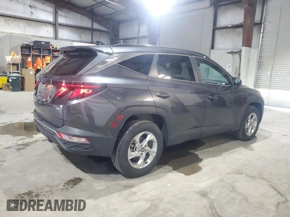 2024 Hyundai Tucson SEL with VIN 5NMJBCDE6RH317767, listed as a Copart auction lot 53946115 with 32,231 mi miles and Clean Title. Bid and sale history available at carsss.com. Image 3.