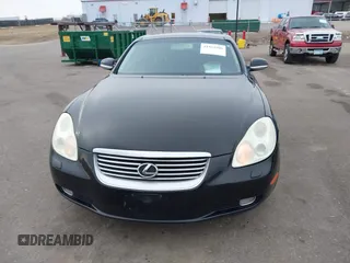 2002 Lexus SC with VIN JTHFN48Y120003925, listed as a IAAI auction lot 41921006 with 157,235 mi miles. Bid and sale history available at carsss.com. Image 12.