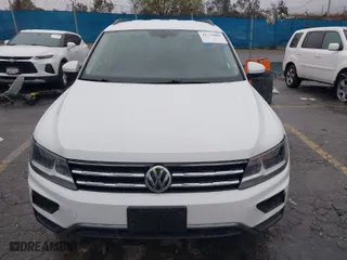 2018 Volkswagen Tiguan SEL with VIN 3VV2B7AX4JM140172, listed as a IAAI auction lot 41731061 with 103,459 mi miles. Bid and sale history available at carsss.com. Image 12.