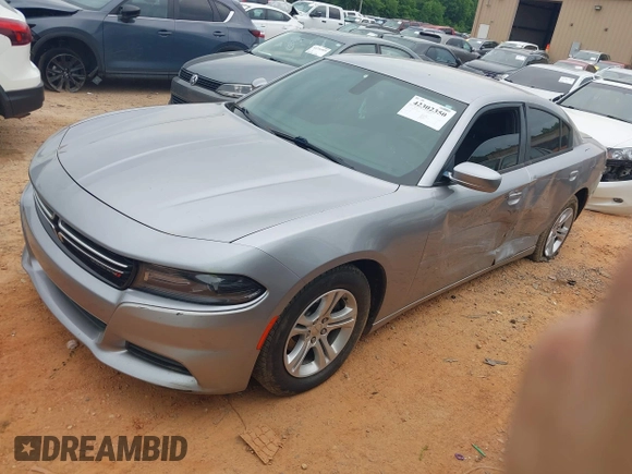2015 Dodge Charger SE z VIN 2C3CDXBGXFH812970, wystawiony jako IAAI lot #42302350 z przebiegiem 204 107 mil mil oraz . Historia ofert i sprzedaży dostępna na DreamBid. Obrazek 17.