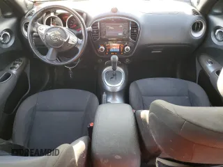 2014 Nissan Juke SV with VIN JN8AF5MV4ET362235, listed as a Copart auction lot 80302924 with 143,862 mi miles and Salvage title. Bid and sale history available at DreamBid. Image 8.