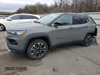 2022 Jeep Compass (RED) Edition with VIN 3C4NJDCB9NT169032, listed as a Copart auction lot 47925455 with 29,915 mi miles and Salvage Title. Bid and sale history available at carsss.com. Image 1.