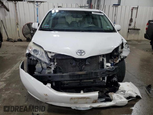2013 Toyota Sienna XLE AAS with VIN 5TDYK3DC9DS330919, listed as a Copart auction lot 59094495 with 147,638 mi miles and Salvage title. Bid and sale history available at DreamBid. Image 5.