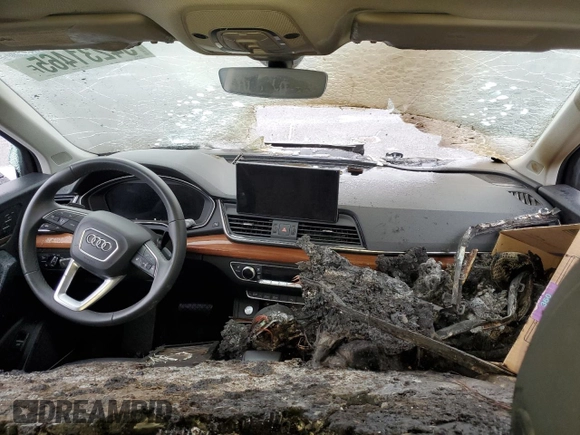 2023 Audi Q5 S line Premium Plus z VIN WA1EAAFY7P2052871, wystawiony jako Copart lot #54231465 z przebiegiem Nie podano mil oraz Szkoda całkowita • Salvage title. Historia ofert i sprzedaży dostępna na DreamBid. Obrazek 8.
