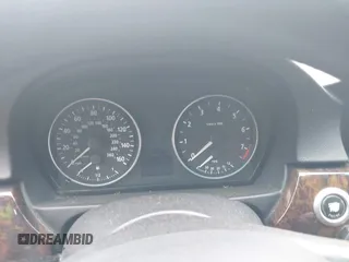 2006 BMW 3 Series 330xi с VIN WBAVD33546KV63470, выставлен на аукционе IAAI как лот 42165208 с пробегом Не указан миль и . История ставок и продаж доступна на DreamBid. Изображение 7.