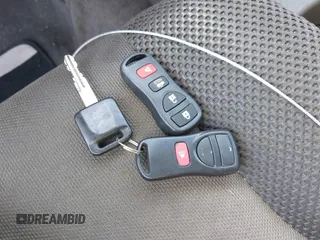 2005 Nissan Xterra S z VIN 5N1AN08W85C644846, wystawiony jako IAAI lot #41942899 z przebiegiem 172 518 mil mil oraz . Historia ofert i sprzedaży dostępna na DreamBid. Obrazek 11.