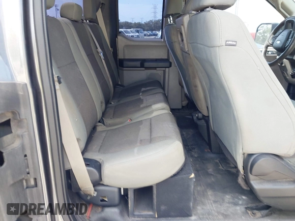 2016 Ford F-150 XL with VIN 1FTEX1C81GFB21328, listed as a IAAI auction lot 41746464 with 172,804 mi miles and . Bid and sale history available at carsss.com. Image 8.