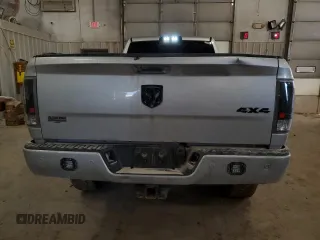 2018 Ram 3500 SLT with VIN 3C63R3HL6JG423138, listed as a Copart auction lot 43738355 with 171,592 mi miles and Salvage Title. Bid and sale history available at carsss.com. Image 6.