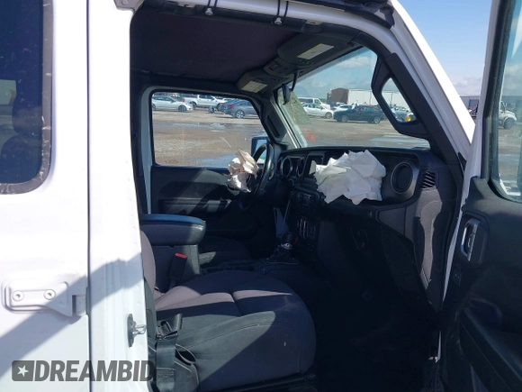 2020 Jeep Wrangler Unlimited Sport with VIN 1C4HJXDM2LW262867, listed as a IAAI auction lot 42303520 with 56,461 mi miles and . Bid and sale history available at DreamBid. Image 5.