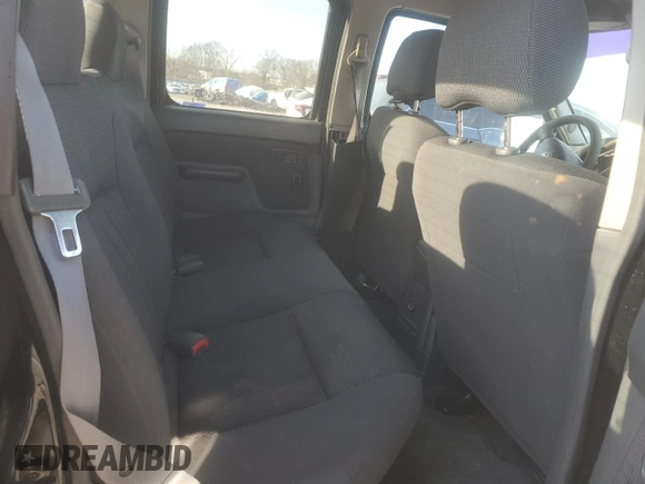 2004 Nissan Frontier XE z VIN 1N6ED27T24C482171, wystawiony jako Copart lot #42026145 z przebiegiem 221 942 mil mil oraz Szkoda całkowita • Salvage title. Historia ofert i sprzedaży dostępna na DreamBid. Obrazek 11.