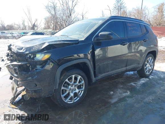 2022 Jeep Compass Latitude Lux with VIN 3C4NJDFBXNT236197, listed as a IAAI auction lot 41663973 with 25,530 mi miles and . Bid and sale history available at DreamBid. Image 17.