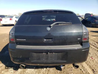 2005 Dodge Magnum RT with VIN 2D4GV58215H587205, listed as a Copart auction lot 72400054 with 115,534 mi miles and Salvage Title. Bid and sale history available at carsss.com. Image 6.