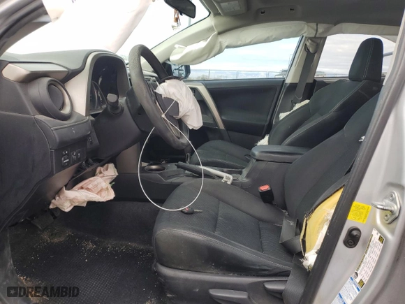 2015 Toyota RAV4 XLE with VIN 2T3RFREV0FW303718, listed as a Copart auction lot 48162115 with 196,425 mi miles and Salvage Title. Bid and sale history available at carsss.com. Image 7.