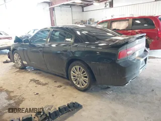 2014 Dodge Charger SXT with VIN 2C3CDXJG0EH296568, listed as a IAAI auction lot 41665615 with 114,056 mi miles. Bid and sale history available at carsss.com. Image 3.