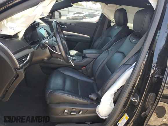 2020 Cadillac XT4 FWD Premium Luxury with VIN 1GYFZCR49LF138364, listed as a Copart auction lot 49223705 with 40,428 mi miles and Salvage Title. Bid and sale history available at carsss.com. Image 7.