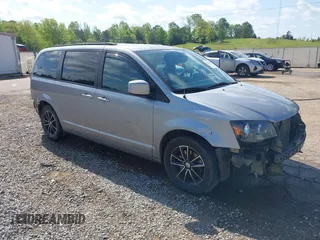 2019 Dodge Grand Caravan GT with VIN 2C4RDGEG4KR512377, listed as a IAAI auction lot 42015069 with 191,497 mi miles and . Bid and sale history available at DreamBid. Image 1.