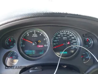 2011 Chevrolet Avalanche LS with VIN 3GNMCEE01BG393771, listed as a IAAI auction lot 41612025 with 199,994 mi miles. Bid and sale history available at carsss.com. Image 15.