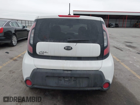 2014 Kia Soul with VIN KNDJN2A29E7745748, listed as a IAAI auction lot 41134946 with 277,310 mi miles. Bid and sale history available at carsss.com. Image 17.