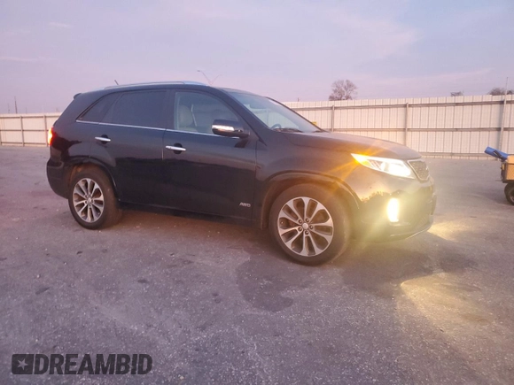 2014 Kia Sorento SX Limited z VIN 5XYKWDA77EG466178, wystawiony jako Copart lot #78546154 z przebiegiem 107 867 mil mil oraz Szkoda całkowita • Salvage title. Historia ofert i sprzedaży dostępna na DreamBid. Obrazek 4.
