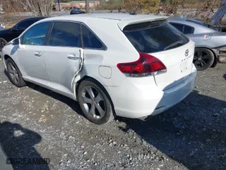 2013 Toyota Venza LE with VIN 4T3BK3BB8DU090583, listed as a IAAI auction lot 41072524 with 85,184 mi miles. Bid and sale history available at carsss.com. Image 3.