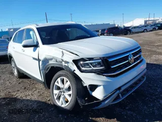 2021 Volkswagen Atlas S with VIN 1V2AC2CA2MC234168, listed as a IAAI auction lot 40842265 with 27,765 mi miles and . Bid and sale history available at DreamBid. Image 1.