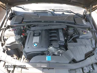2007 BMW 3 Series 328i with VIN WBAVS13527FX15900, listed as a IAAI auction lot 42047413 with 159,249 mi miles. Bid and sale history available at carsss.com. Image 10.