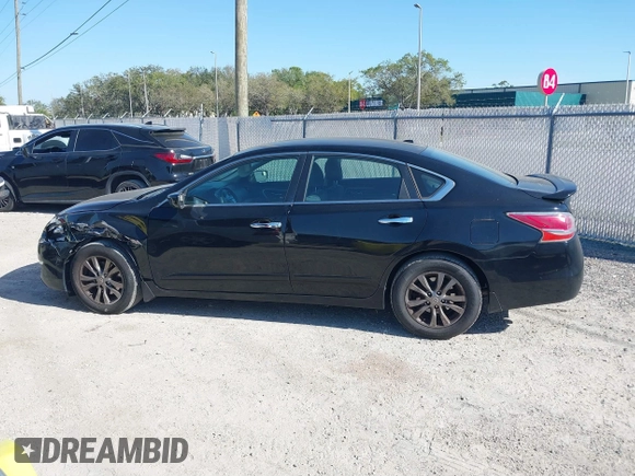 2015 Nissan Altima 2.5 SV with VIN 1N4AL3AP1FC222312, listed as a IAAI auction lot 41809022 with 162,771 mi miles. Bid and sale history available at carsss.com. Image 14.