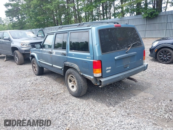 1999 Jeep Cherokee Sport with VIN 1J4FF68S3XL608860, listed as a IAAI auction lot 42777688 with 248,505 mi miles and . Bid and sale history available at DreamBid. Image 3.