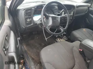 2003 GMC Sonoma SLS with VIN 1GTCS19XX38283560, listed as a Copart auction lot 44261795 with 111,720 mi miles and Clean Title. Bid and sale history available at carsss.com. Image 8.