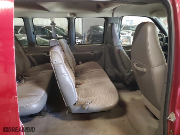 2006 Chevrolet Express Passenger with VIN 1GAHG35U961272036, listed as a Copart auction lot 43362255 with 214,994 mi miles and Clean Title. Bid and sale history available at carsss.com. Image 11.