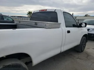 2006 Toyota Tundra with VIN 5TBJU32106S476070, listed as a Copart auction lot 46318365 with 284,570 mi miles and Salvage Title. Bid and sale history available at carsss.com. Image 10.