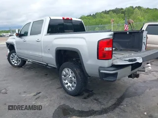 2019 GMC Sierra 2500HD Denali with VIN 1GT12SEY4KF243612, listed as a IAAI auction lot 41962727 with 71,936 mi miles. Bid and sale history available at carsss.com. Image 3.
